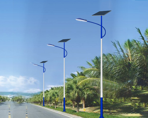 利通太阳能路灯