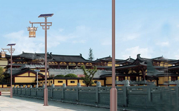 抗风型利通太阳能路灯：保障稳定照明不受风害